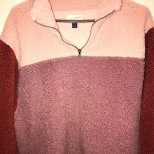 Sherpa universal thread fleece